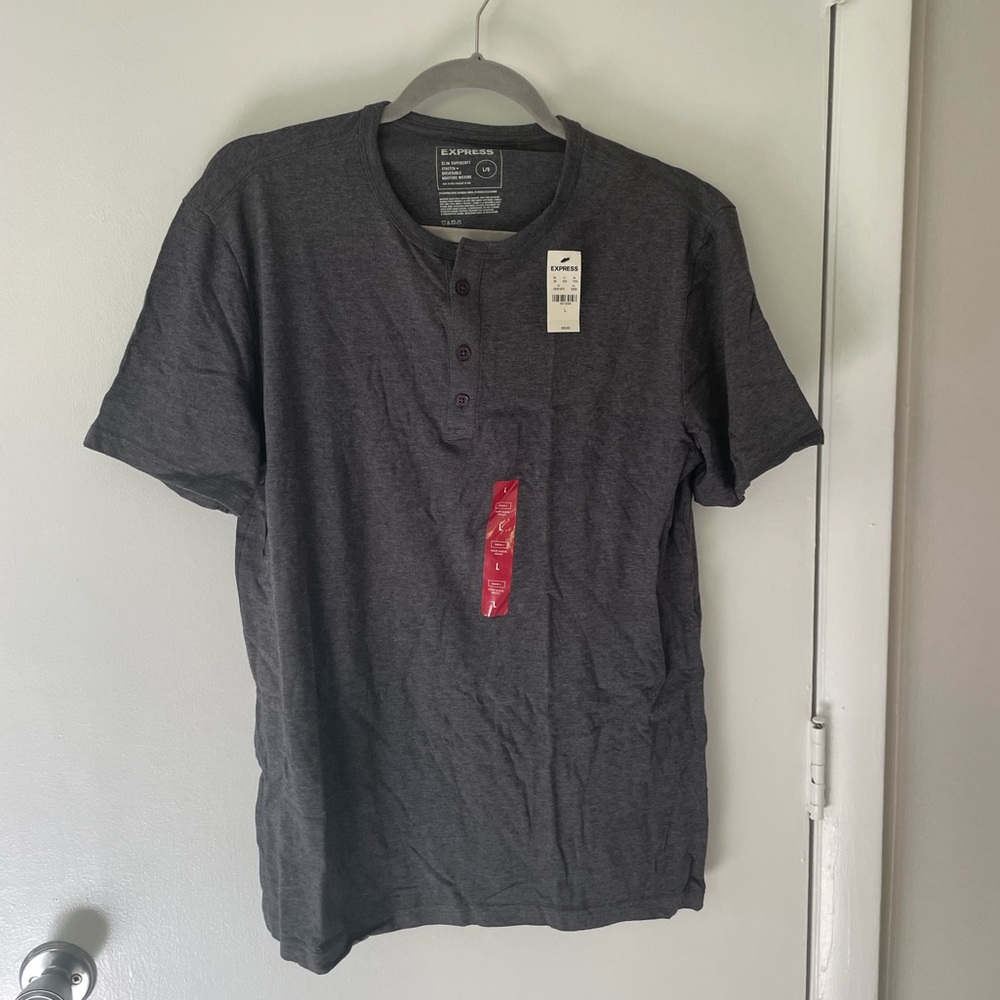 Men’s knit short sleeve henley